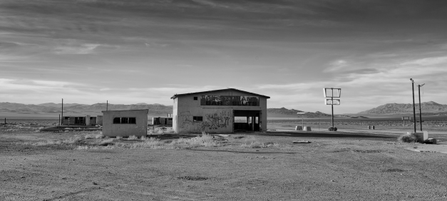 Nevada_Abandoned_Gas_Station